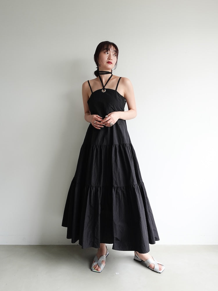 Eyelet Tiered Dress｜アイレットティアードドレス – MARTE