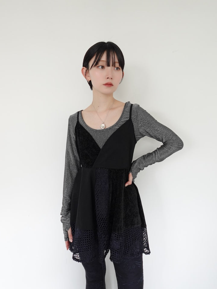 モデル身長：162cm / カラー：Black