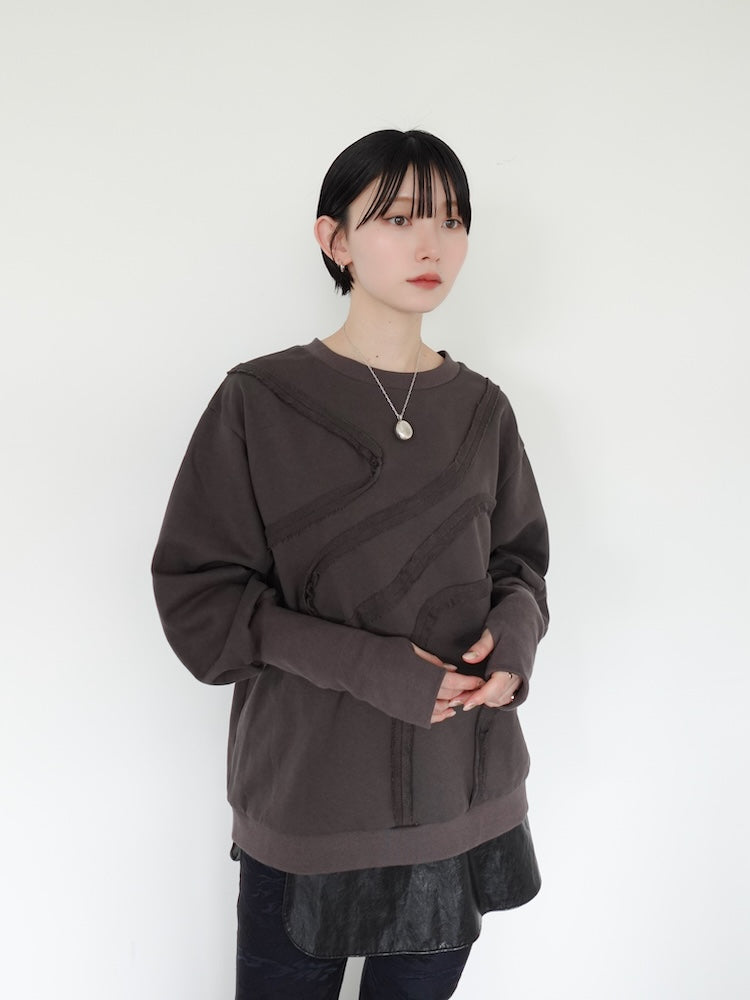 モデル身長：162cm / カラー：Charcoal