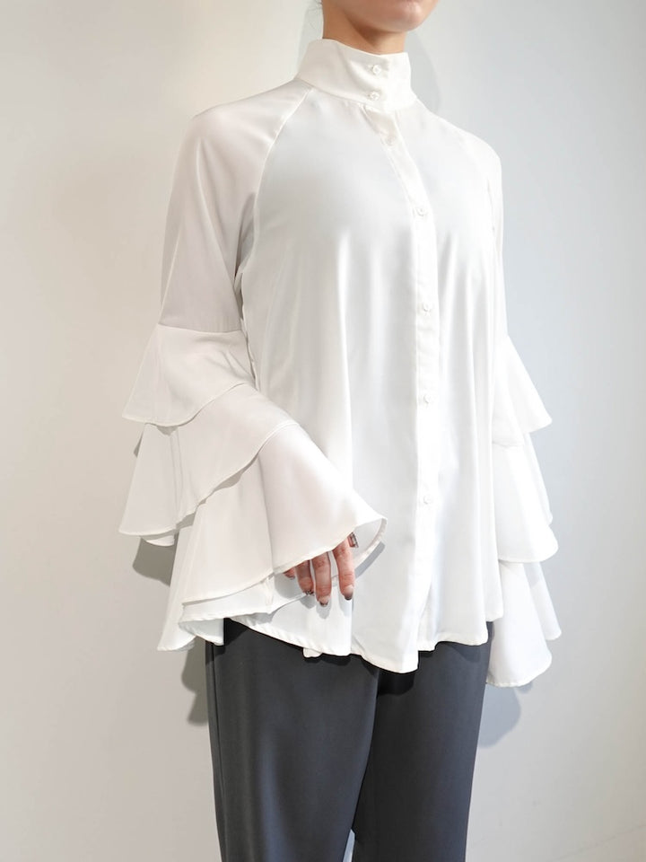 モデル身長：157cm / カラー：White