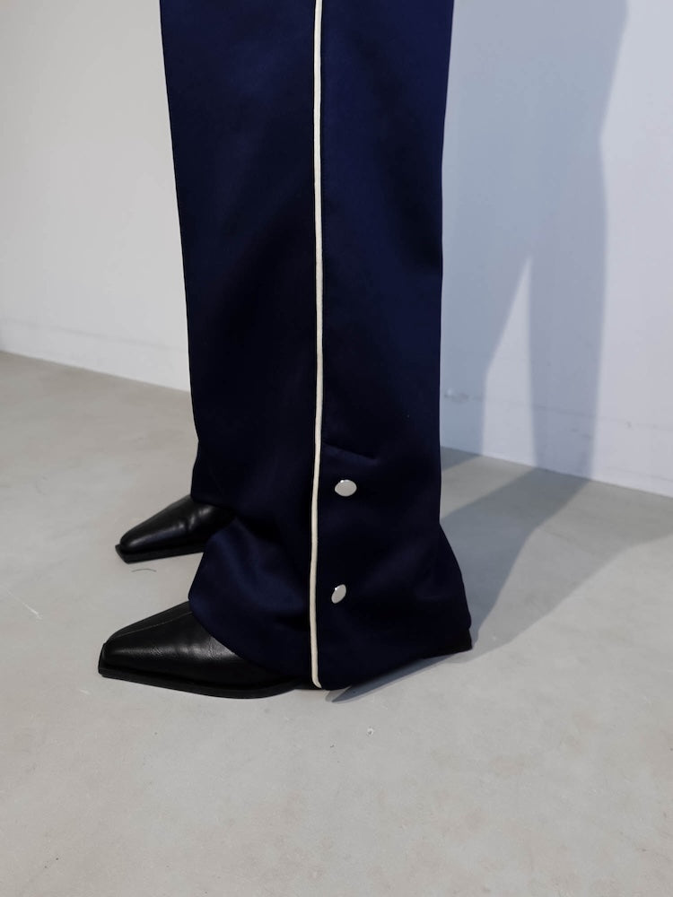 モデル身長：158cm / カラー：Navy