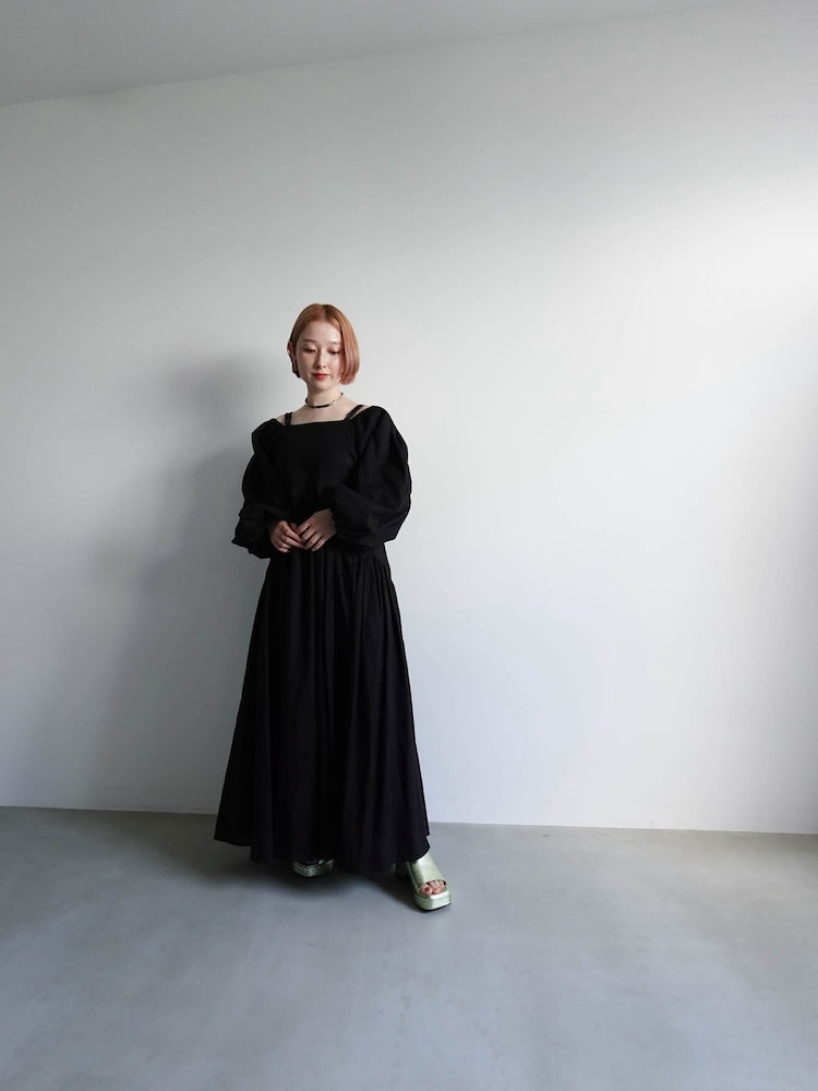 Off Shoulder Volume Dress｜オフショルダードレス – MARTE