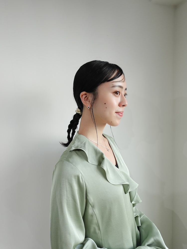 NOVAN・kanaeさんが解説｜結婚式やお呼ばれにおすすめの簡単ヘア