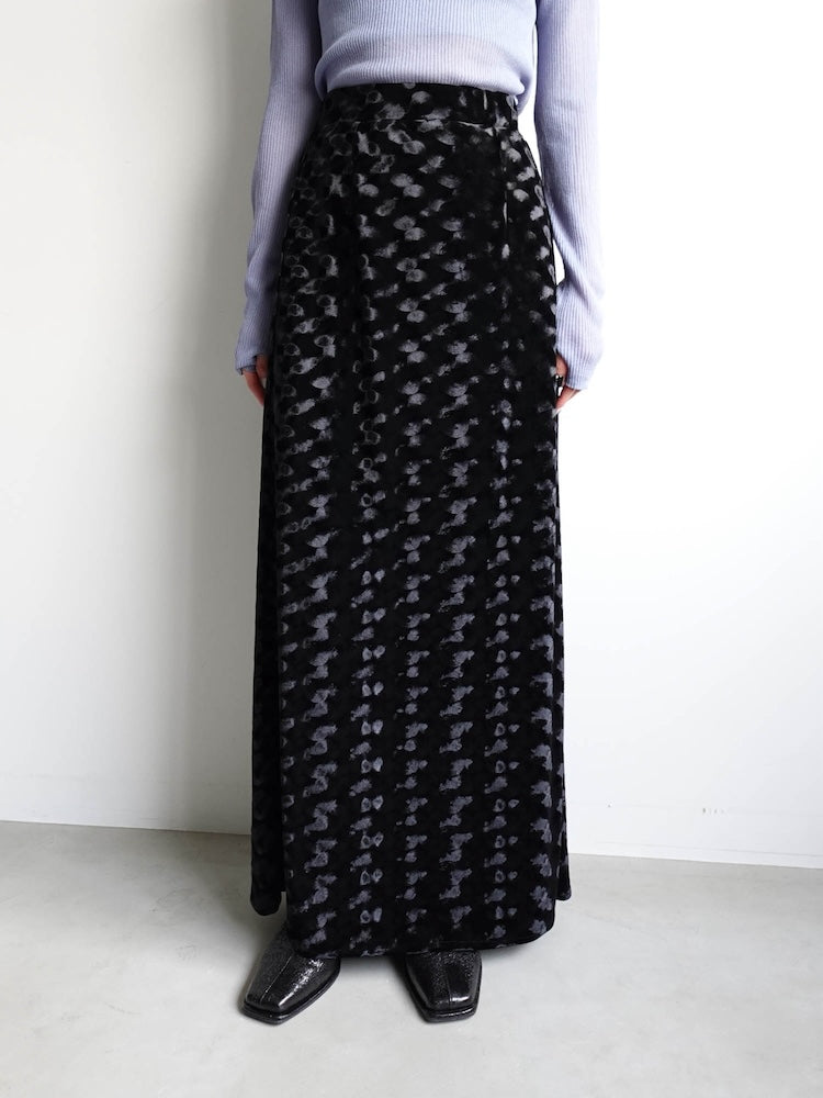 モデル身長：162cm / カラー：Black / 着用サイズ：Mサイズ