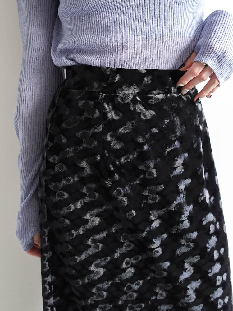 モデル身長：162cm / カラー：Black / 着用サイズ：Mサイズ