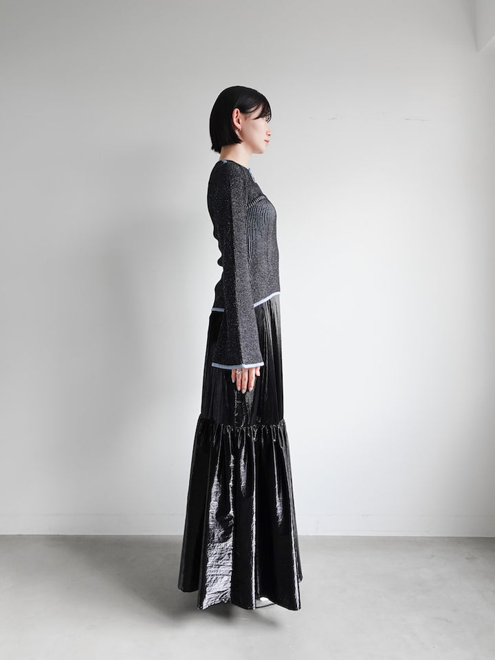 モデル身長：162cm / カラー：Black