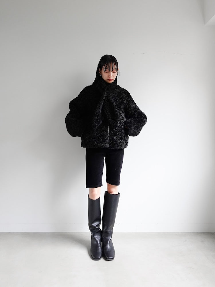 モデル身長：158cm / カラー：Black