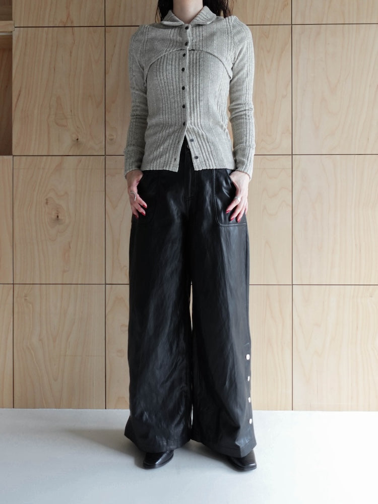 モデル身長：162cm / カラー：Black ※製品着用