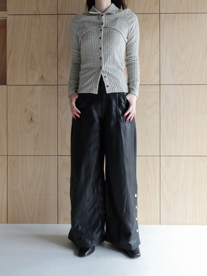 モデル身長：162cm / カラー：Black ※製品着用