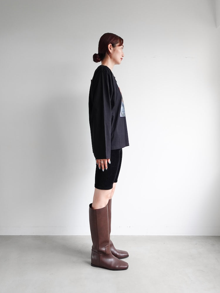 モデル身長：168cm / カラー：Black Stripes