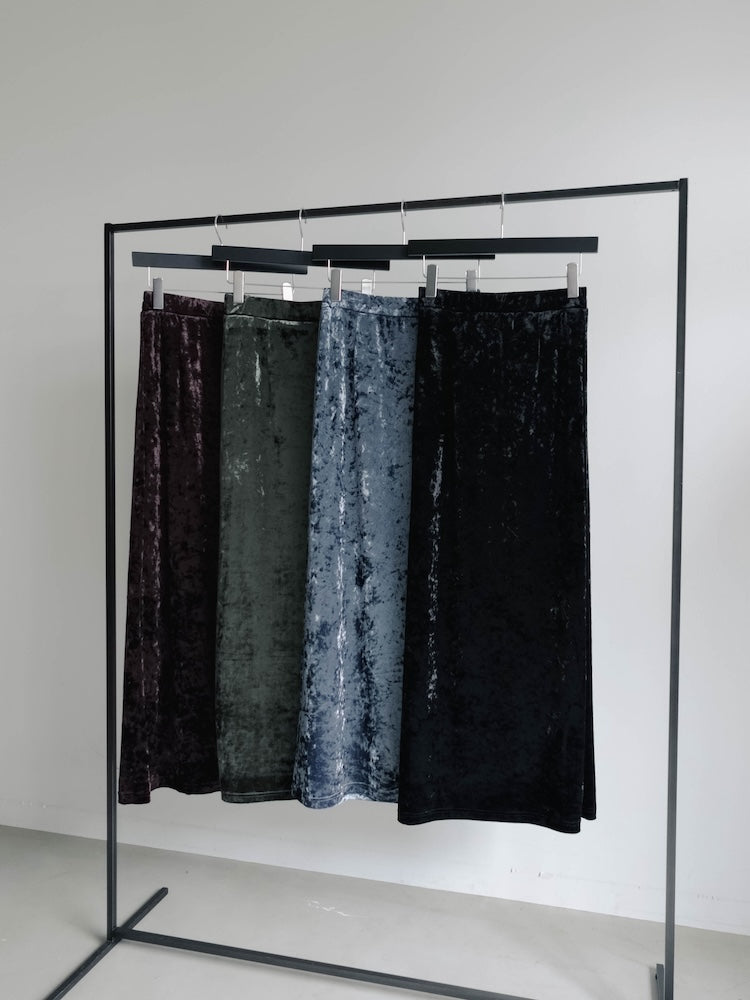 【10月3日(土) 12:00販売開始】Crash Velour Long Skirt