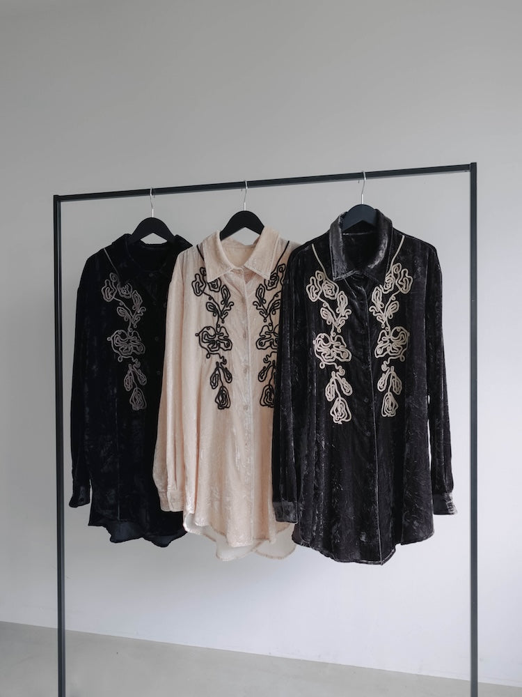【10月24日(土) 12:00販売開始】Code Embroidery Velour Shirt