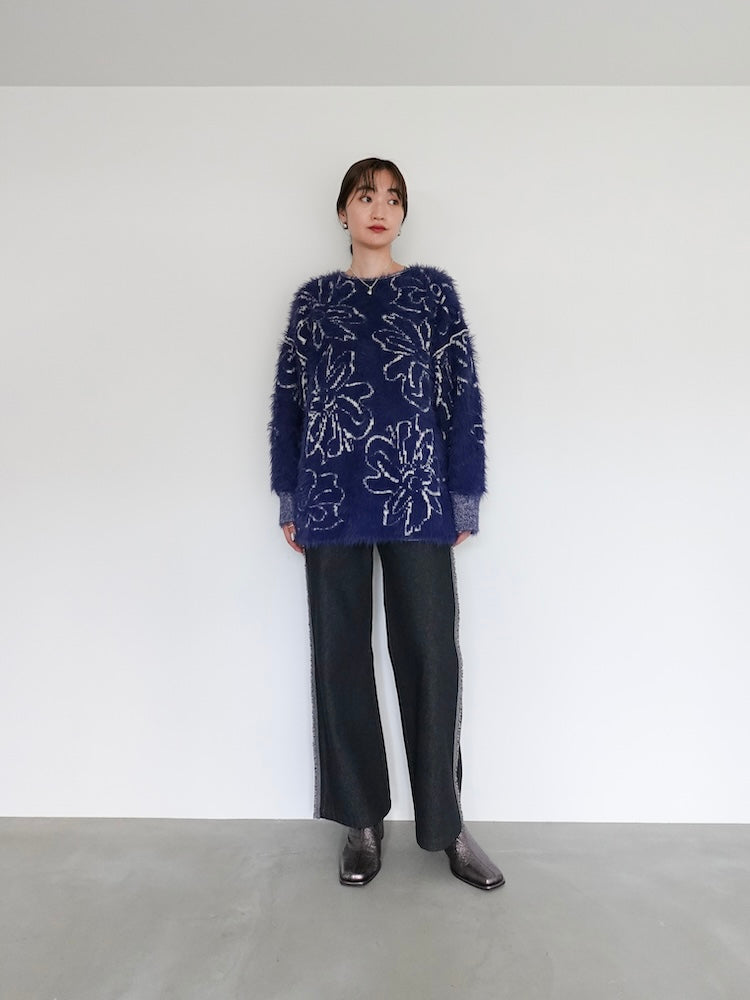 モデル身長：168cm / カラー：Navy