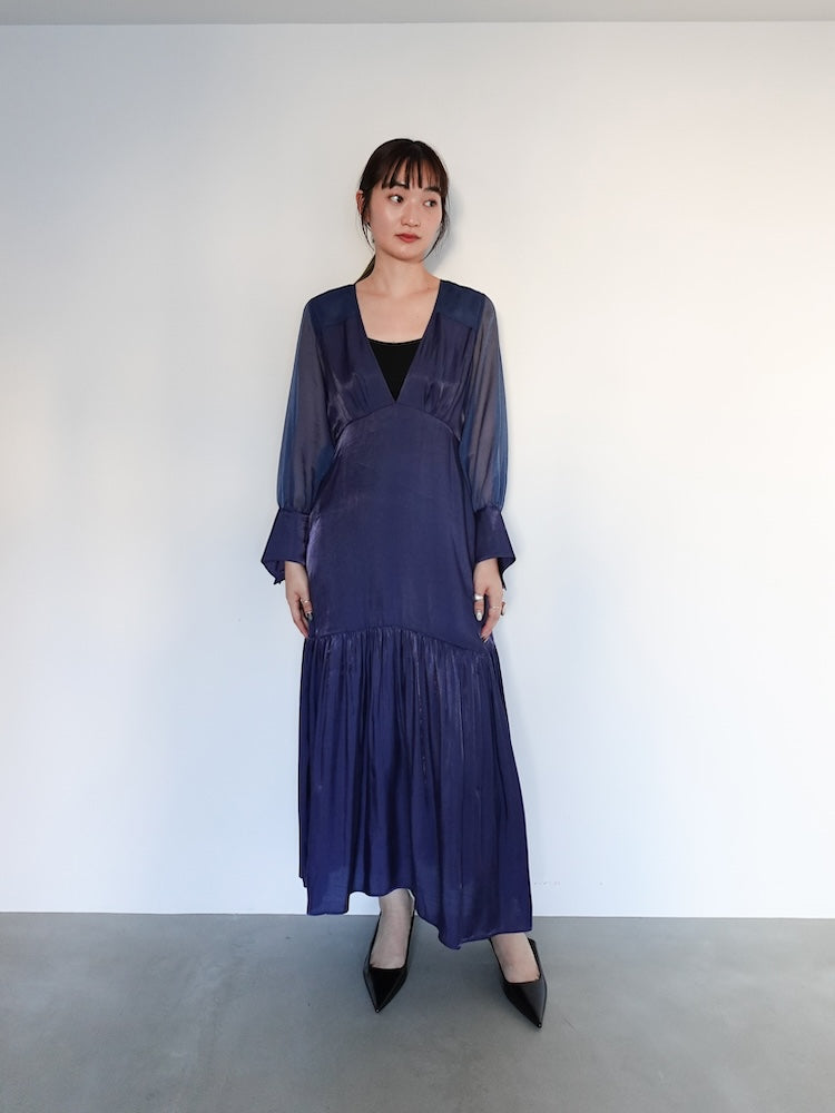 モデル身長：168cm / カラー：Navy