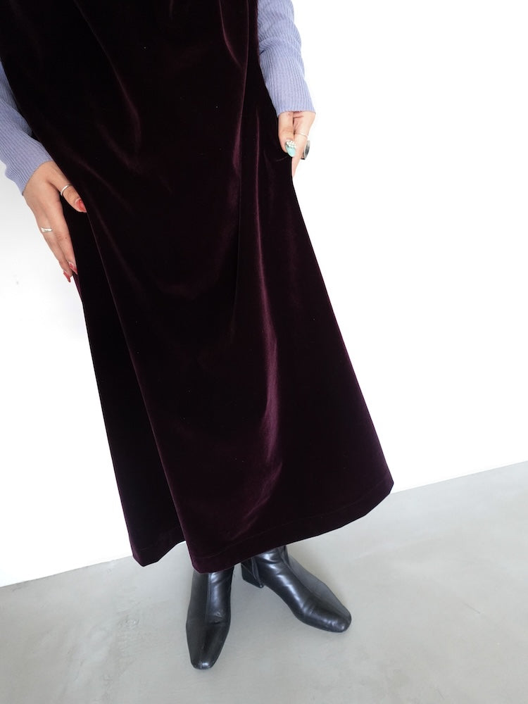 Velvet Uneck Dress｜背中開きベロアワンピース – MARTE