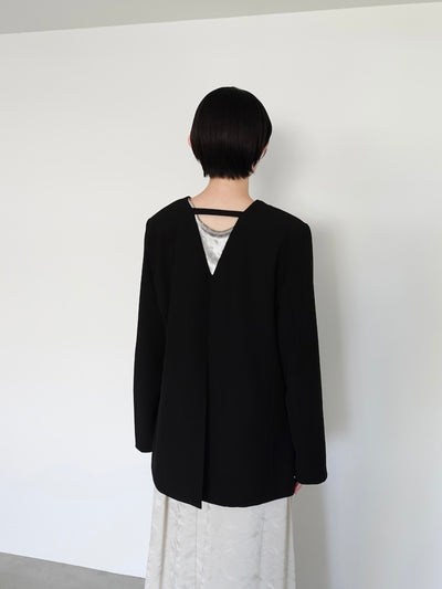 モデル身長：162cm / カラー：Black