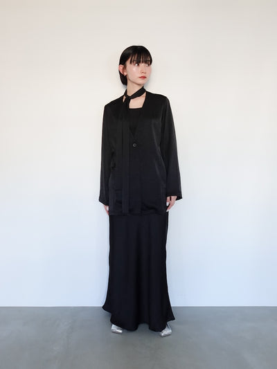 モデル身長：162cm / カラー：Black / モデル着用サイズ：Mサイズ