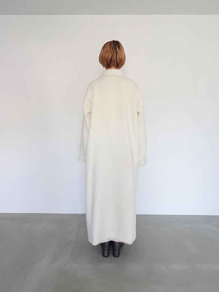 モデル身長：153cm / カラー：OffWhite