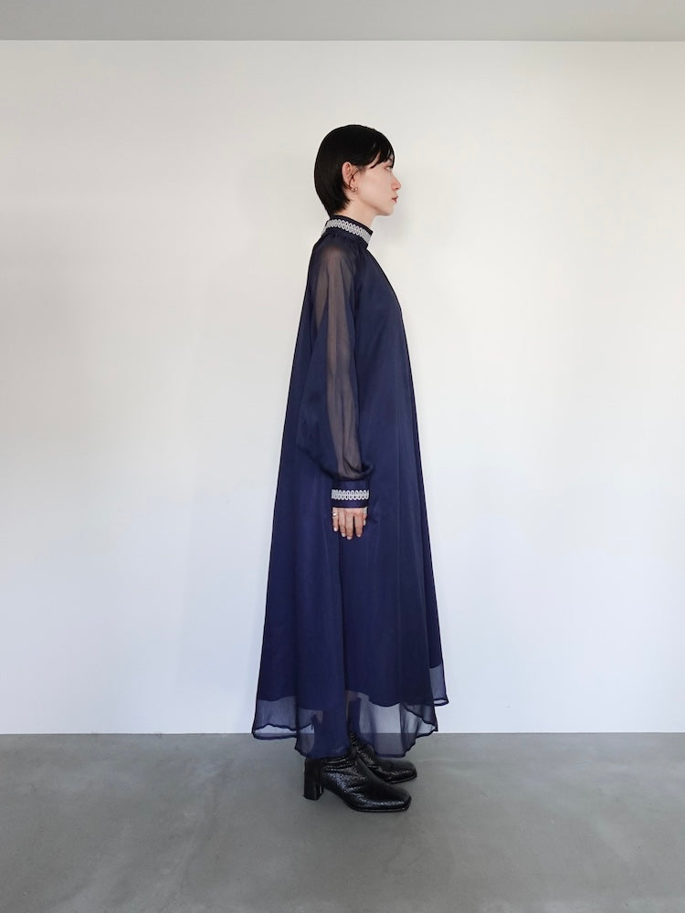 モデル身長：162cm / カラー：Navy