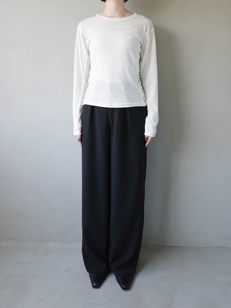 モデル身長：162cm / カラー：Ivory
