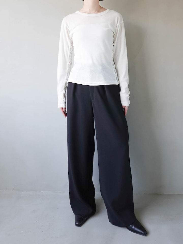 モデル身長：162cm / カラー：Ivory