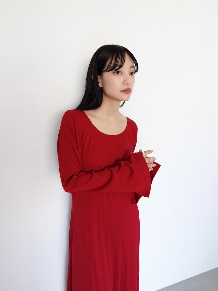 モデル身長：158cm / カラー：Red