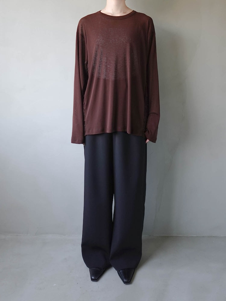 モデル身長：162cm / カラー：Brown