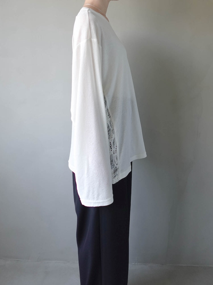 モデル身長：162cm / カラー：Ivory