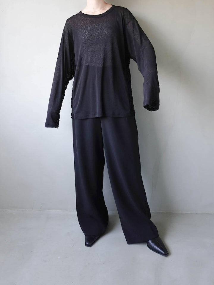 モデル身長：162cm / カラー：Black