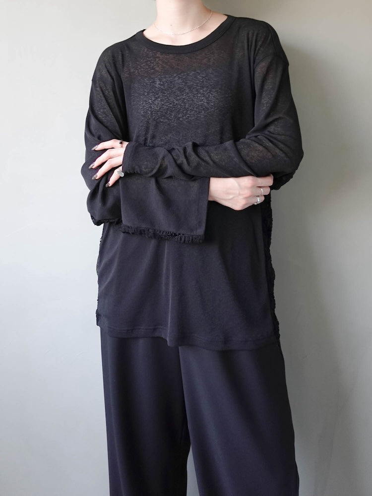 モデル身長：162cm / カラー：Black