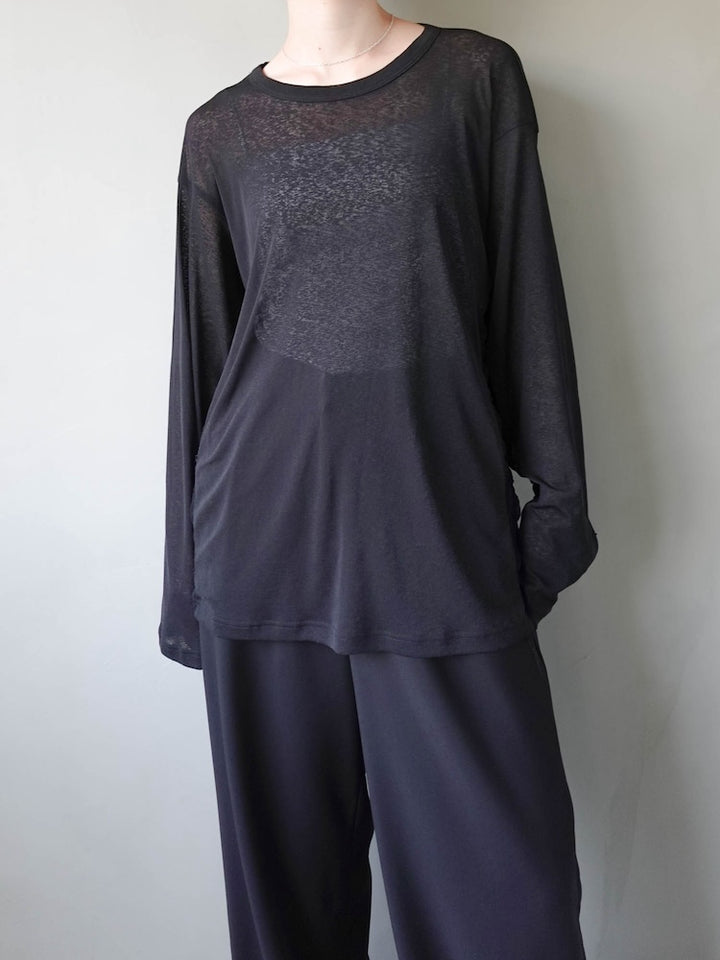 モデル身長：162cm / カラー：Black