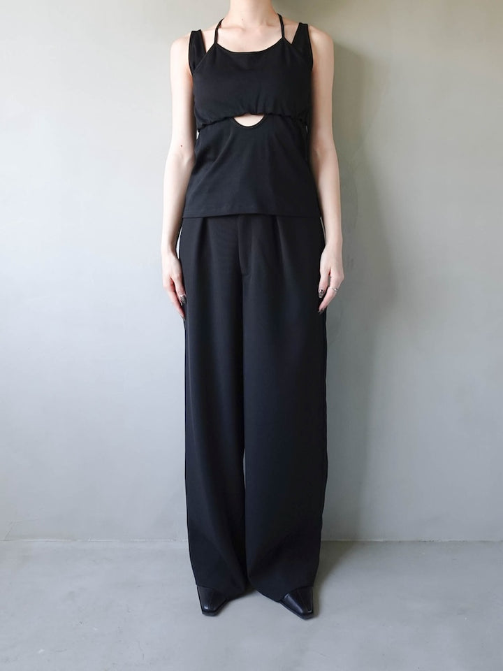モデル身長：162cm / カラー：Black