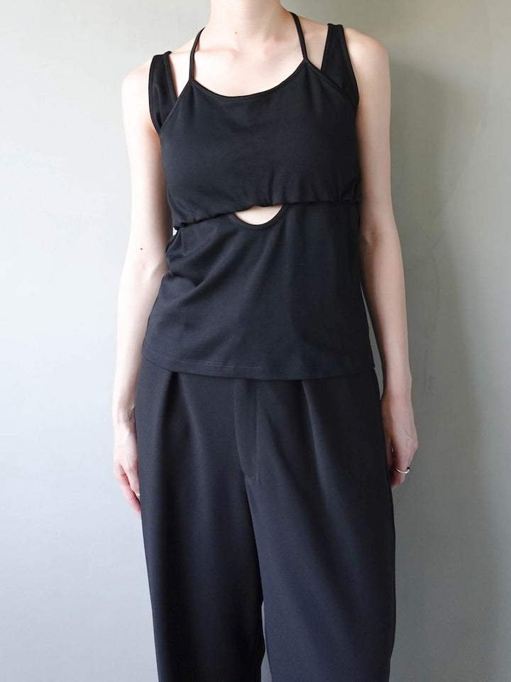 モデル身長：162cm / カラー：Black