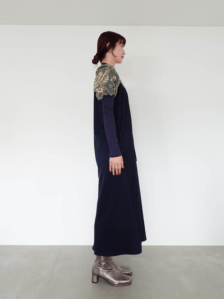 モデル身長：168cm / カラー：Navy