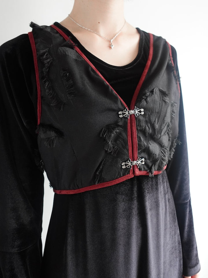 モデル身長：162cm / カラー：Black