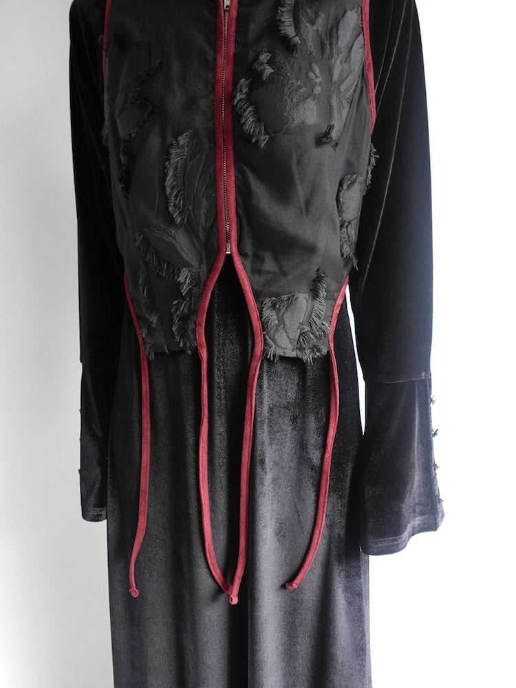 モデル身長：158cm / カラー：Black