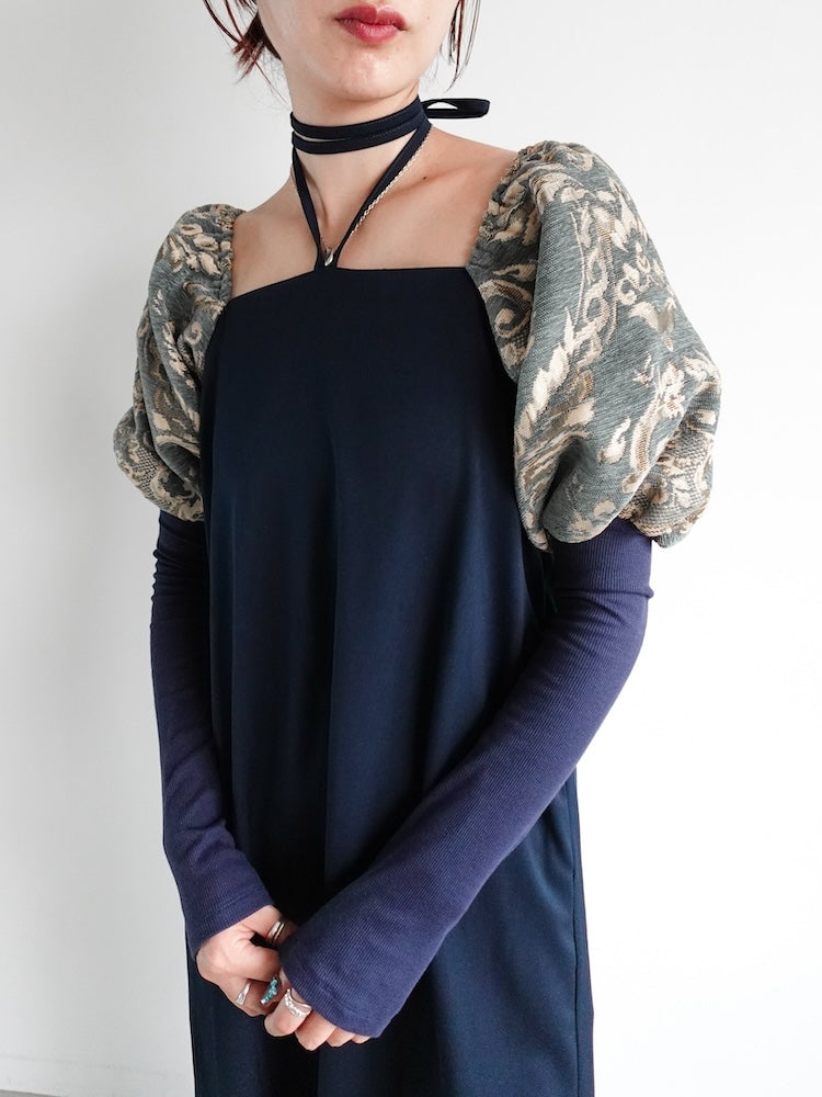 モデル身長：168cm / カラー：Navy