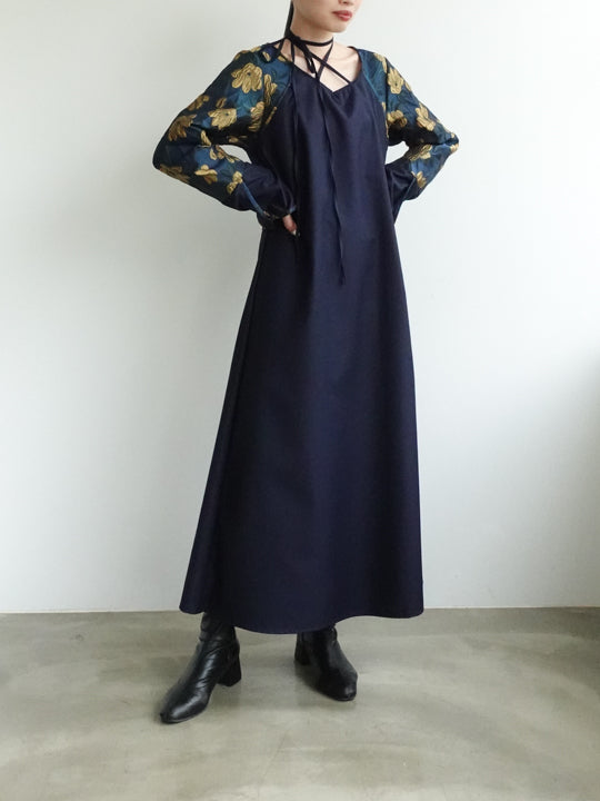 モデル身長：163cm / カラー：Navy