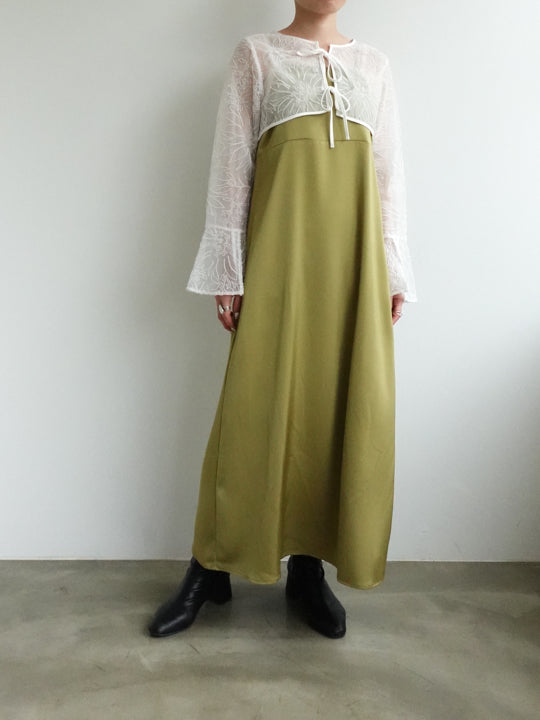 モデル身長：163cm / カラー：Mustard