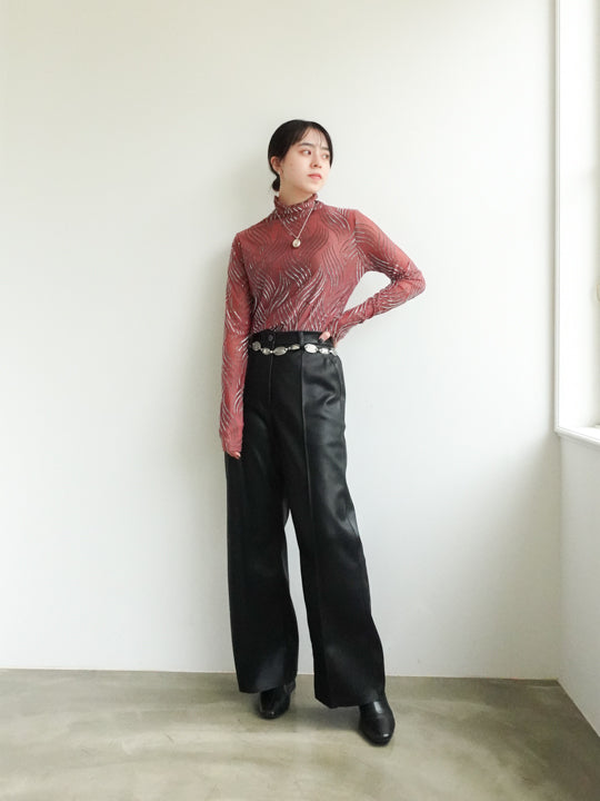 モデル身長：162cm / カラー：RedBrown