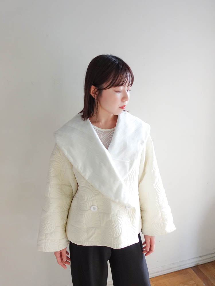 モデル身長：154cm / カラー：OffWhite