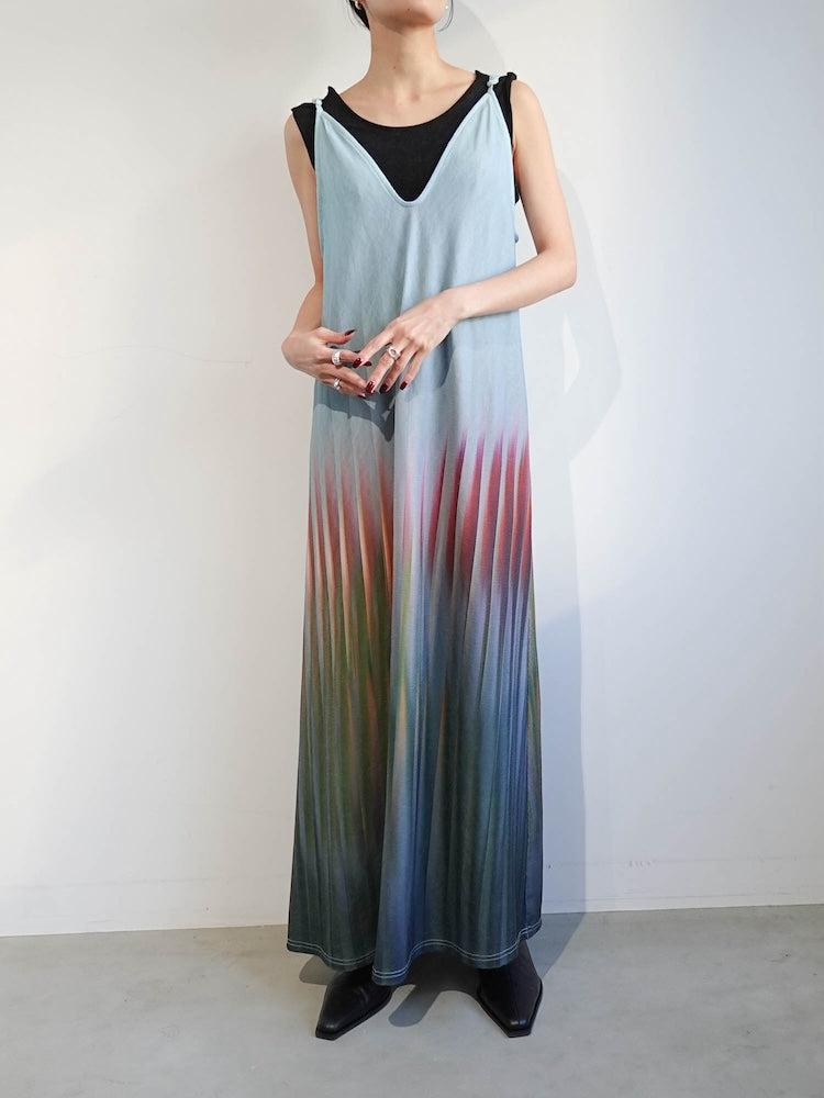 モデル身長：158cm / カラー：LightBlue