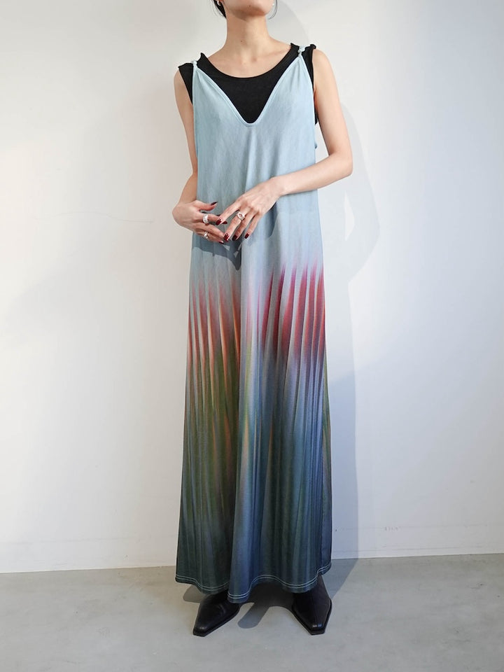 モデル身長：158cm / カラー：LightBlue