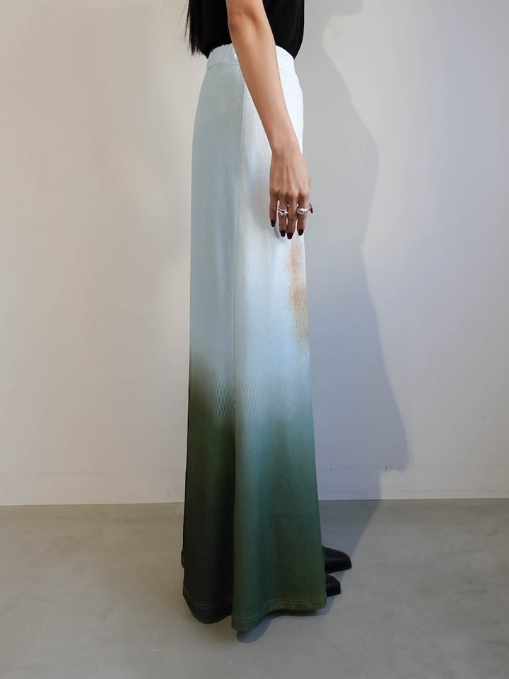 モデル身長：158cm / カラー：04 Tree