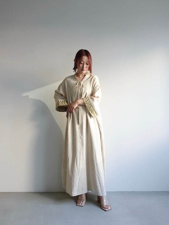 モデル身長：153cm / カラー：Beige