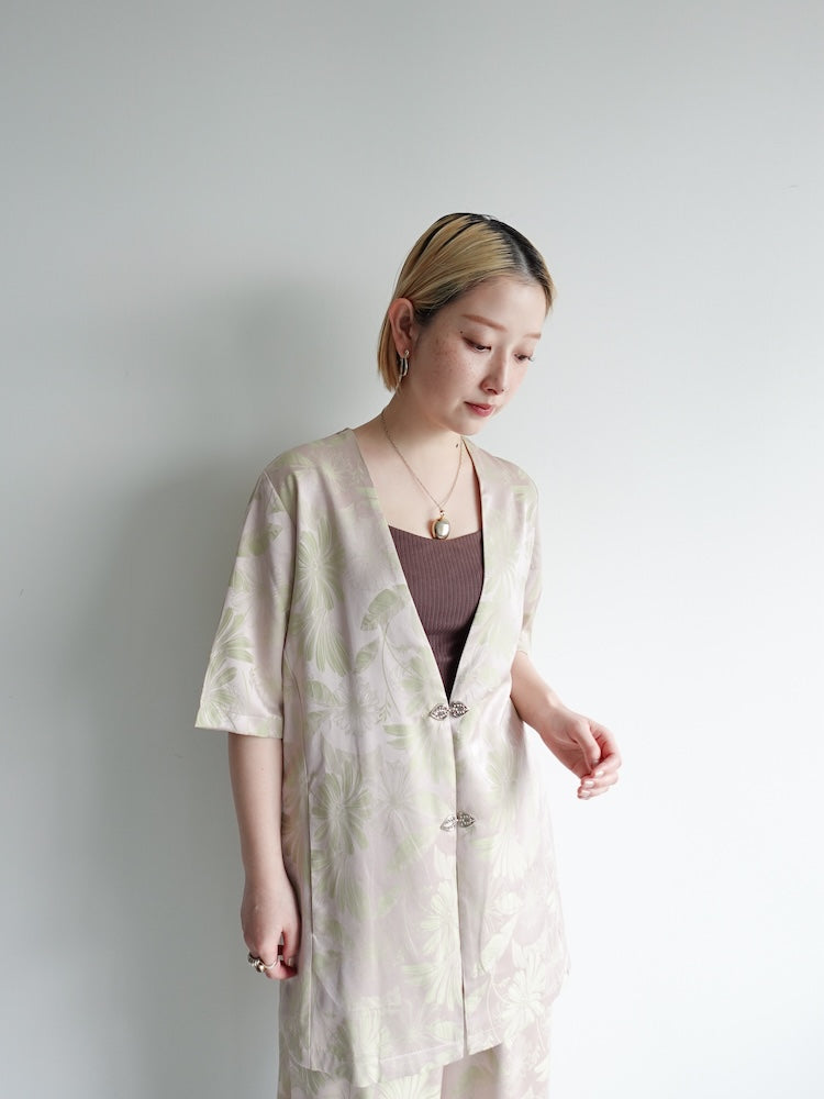 Satin Jacquard Collarless Jacket｜サテンジャガードカラーレス