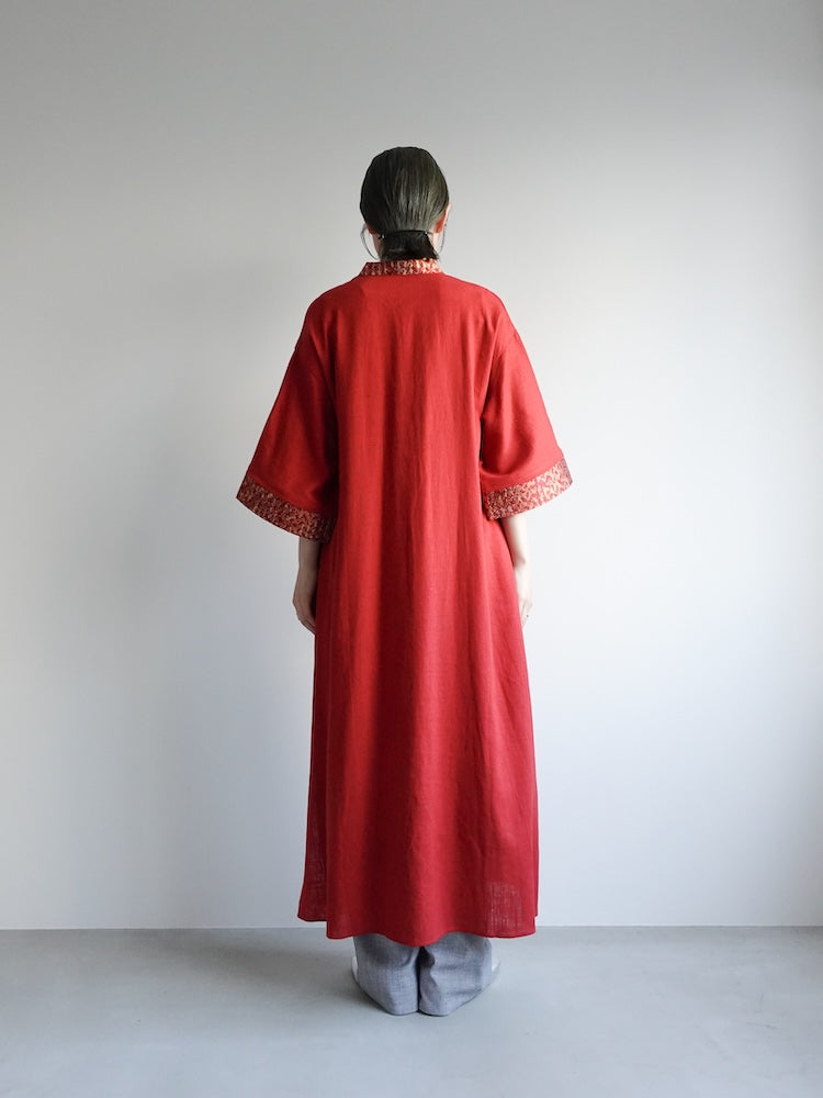 モデル身長：168cm / カラー：Red