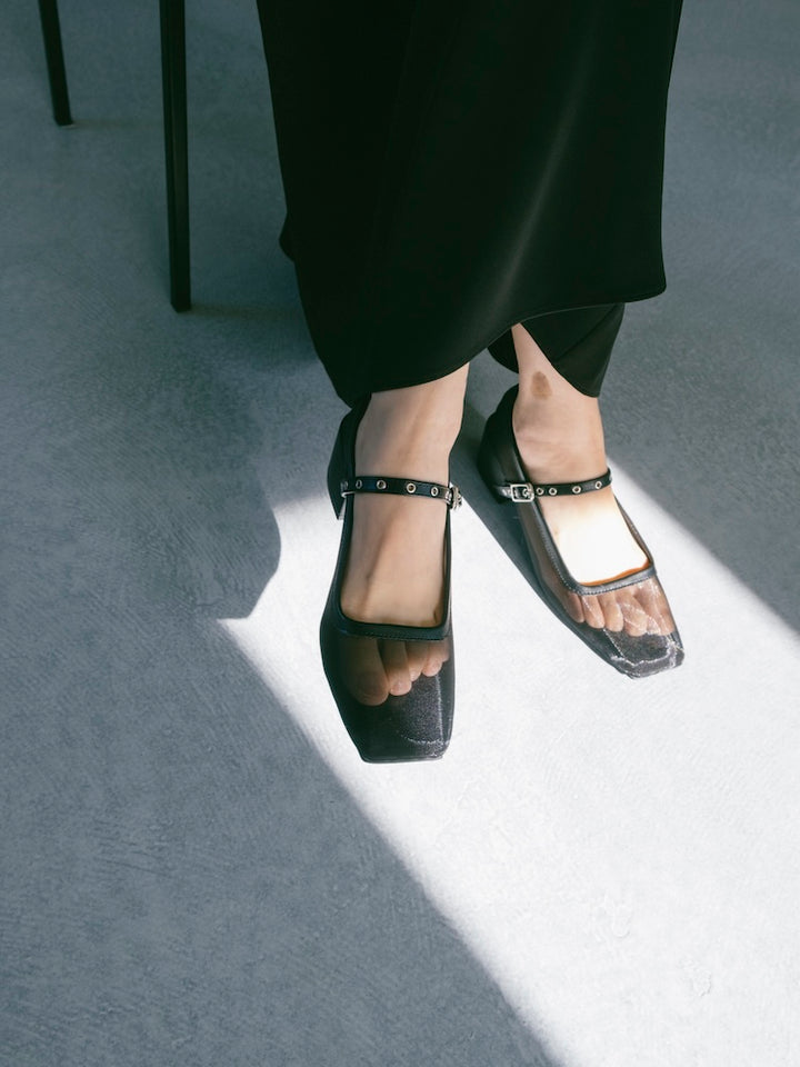 カラー：Black / サイズ：S, M, L