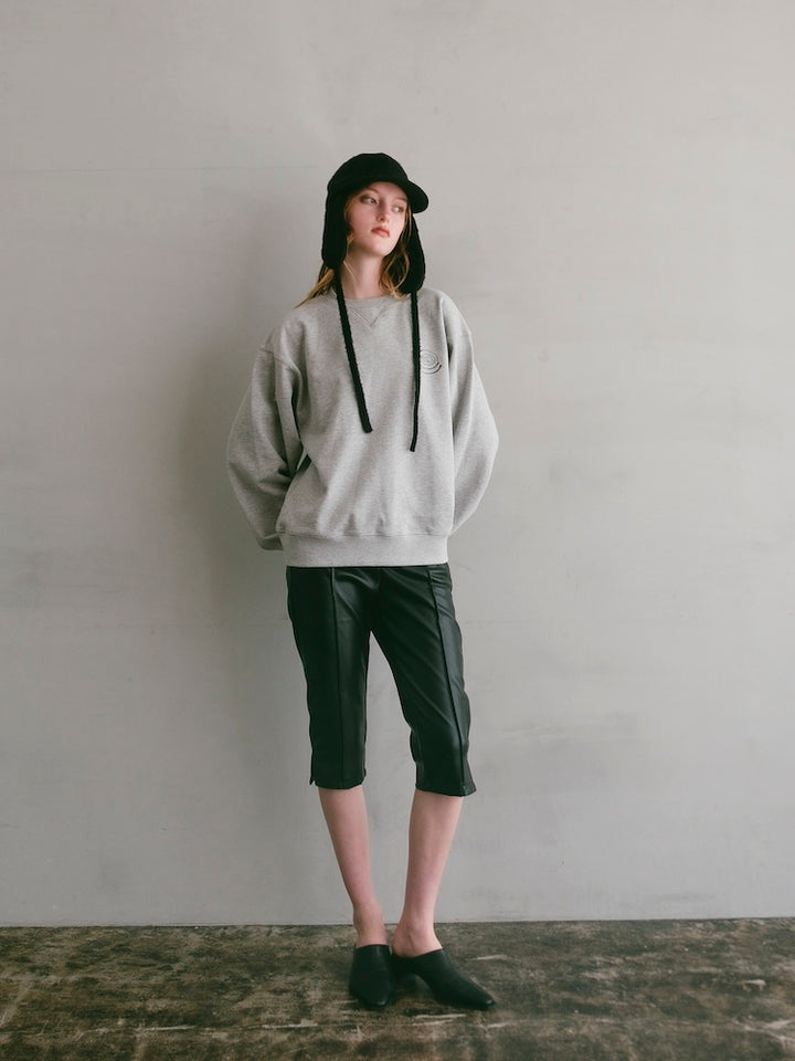 モデル身長：175cm / カラー：Gray