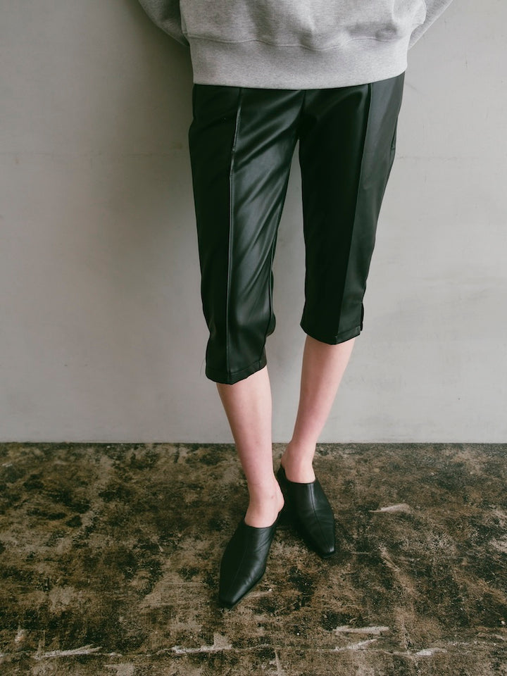 モデル身長：175cm / カラー：Gray